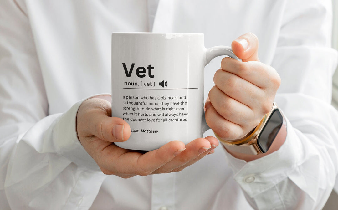 Personalised vet mug with definition - Veterinary university graduation present - Vet gift ideas for colleague - Veterinarian coffee mug